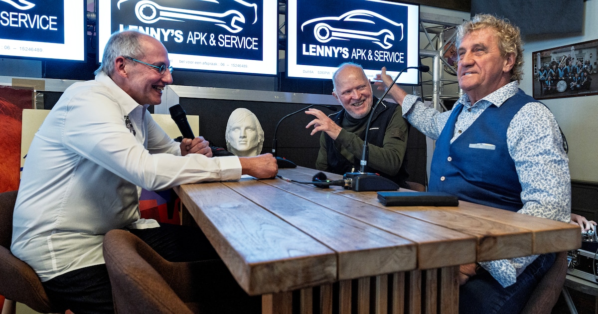 Cruijff herdenken tijdens nostalgische middag met topvoetballers in Boxtel