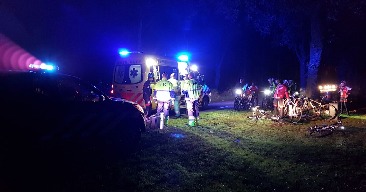 Fietsers gewond bij ongeval in Hulsel, ploeggenoten achterhalen aanrijder | Oud Reusel - De Mierden