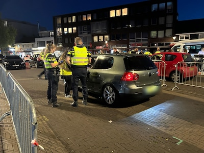 Aanhoudingen en vier auto’s in beslag genomen bij Woenselse Markt