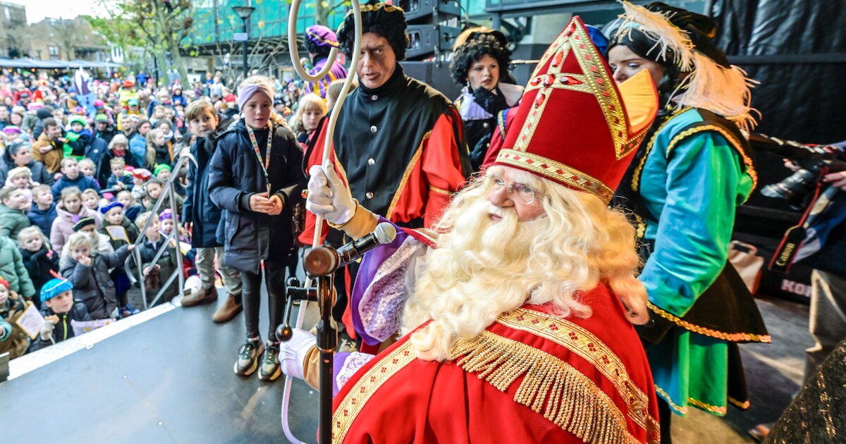 Sint is zijn staf kwijt in Oss: ‘Deze is van hout, niet van goud ...