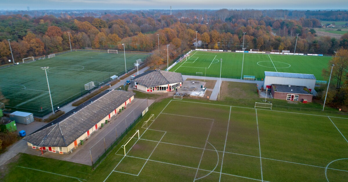 Zwaluw VFC Vught aan de slag met nieuw clubhuis; kosten ruim drie ...