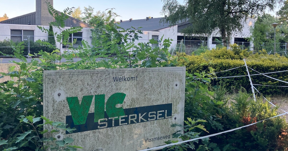 Ruimte voor Ruimte onderzoekt aankoop van vervallen proefbedrijf in Sterksel | Foto