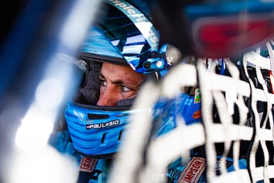 Ooit was hij een bouwvakker, nu gaat Paul Spierings met een privékok naar de Dakar Rally