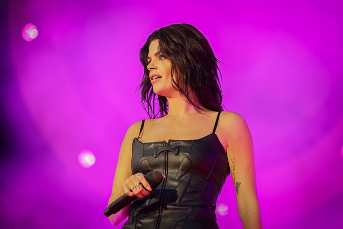Davina Michelle te zien in kerstshow Helene Fischer: ‘Een eer om deel ...
