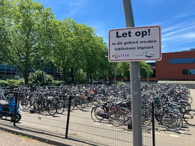 Veel fietsendiefstallen bij station Oss; gemeente gaat praten met NS en ProRail