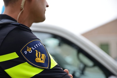 Man (21) neergestoken met glas op Eindhovens terras, Helmonder (26) opgepakt