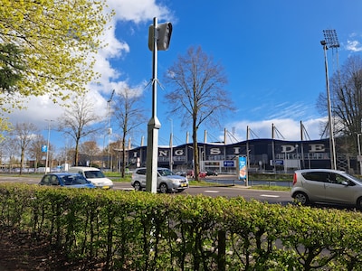 Hele Tilburgse ringbaan krijgt vaste flitspalen, de eerste op de Ringbaan-Zuid staat er net