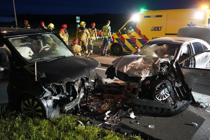 Het ernstige ongeval op de Heistraat (N629) in Oosteind.