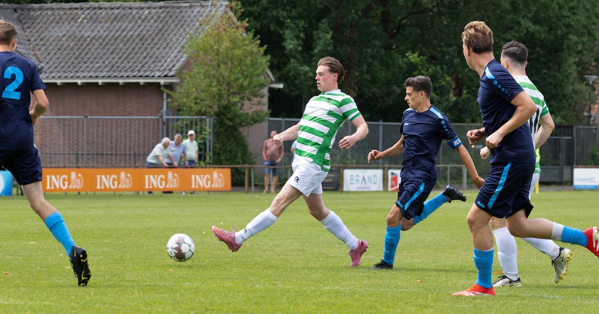 Promotiestrijd De Raven krijgt een vervolg dankzij wereldgoal Wes van Herk: ‘Ik weet eigenlijk niet 