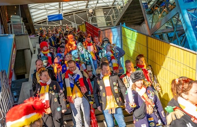Carnaval laat sporen na in Brabantse treinen: 10.000 vuilniszakken aan rommel