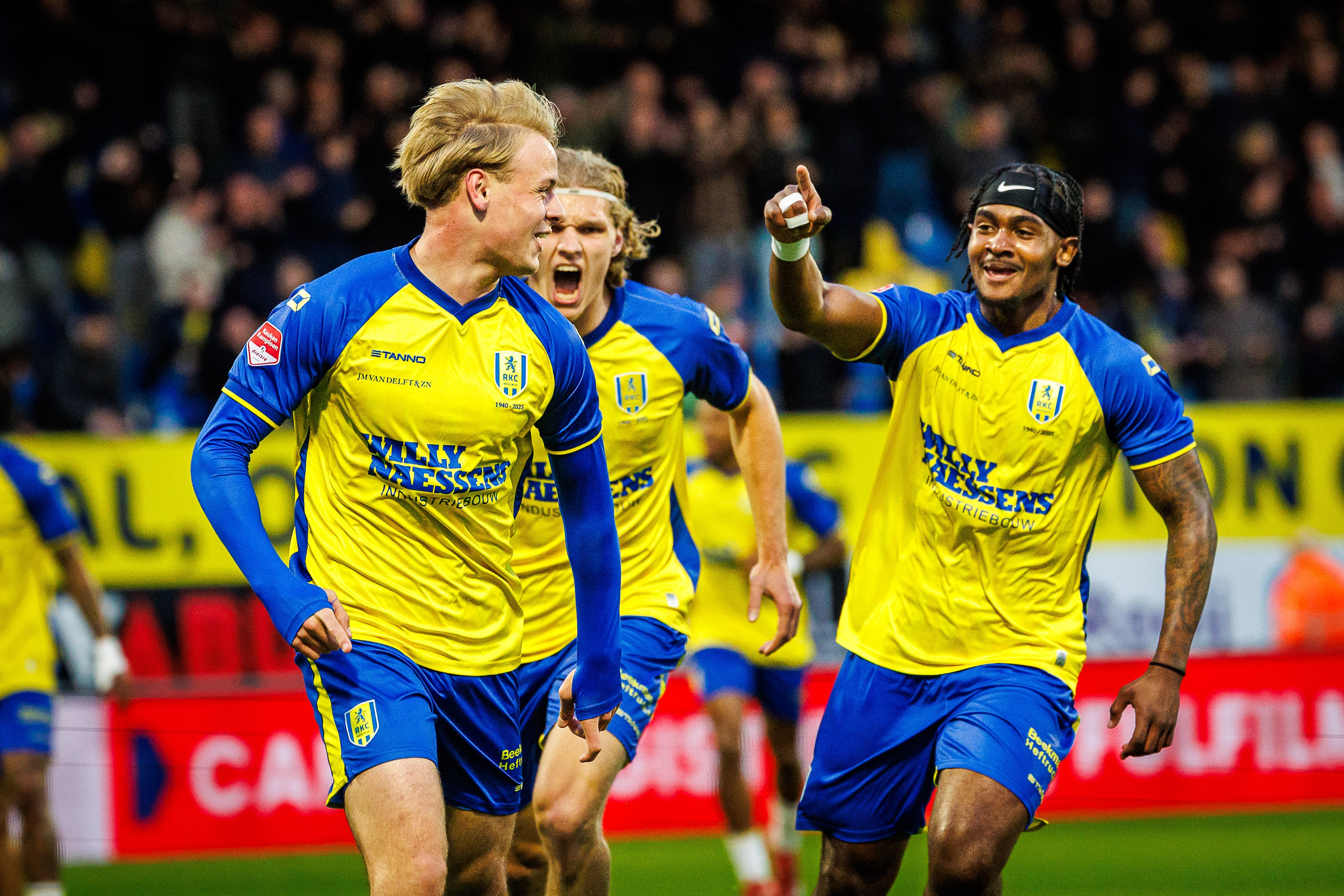 RKC haalt met vijf goals uit tegen FC Emmen en zet weer stap richting play-offs