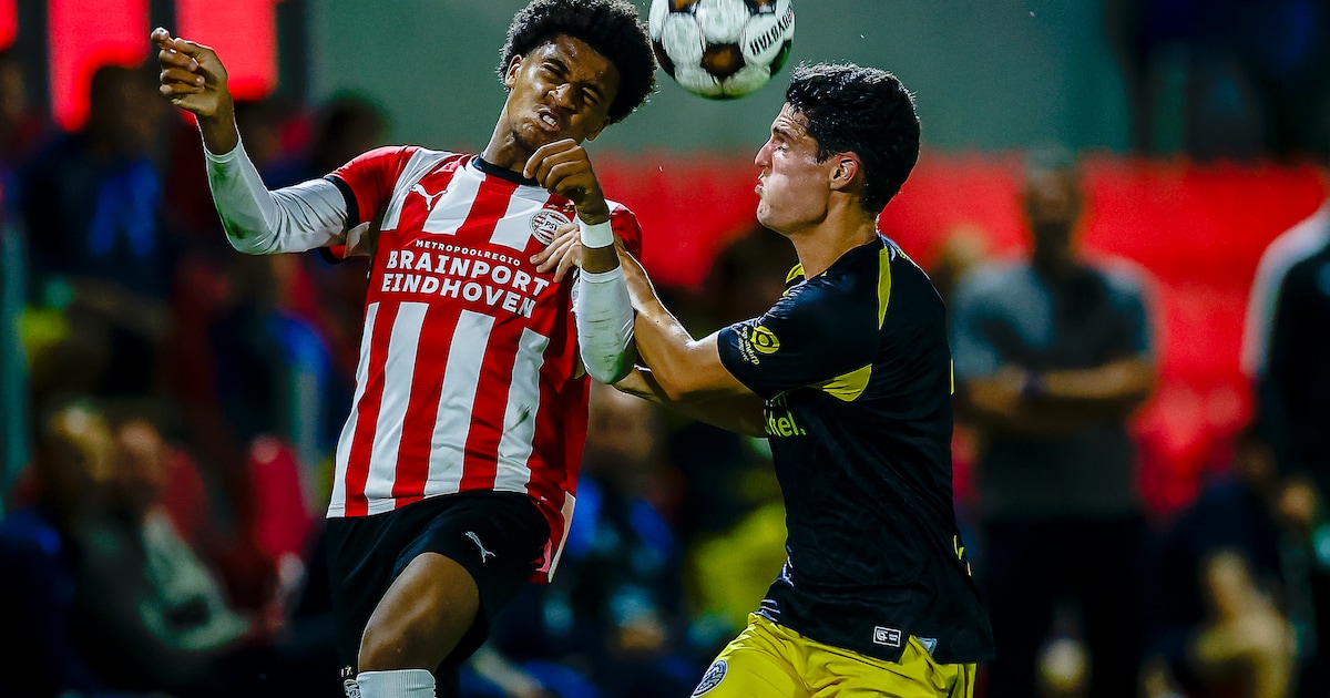 Jong PSV-uit was geen pretje voor Stan Maas: pijnstillers en een schoenwissel met gevolgen