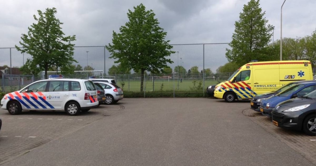 Scheidsrechter uit Ammerzoden stopt na geweldsincident | Heusden | BD.nl