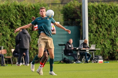 TOP Oss nipt onderuit in doelpuntrijk duel met Sparta, Marhoum scoort tegen zijn oude club