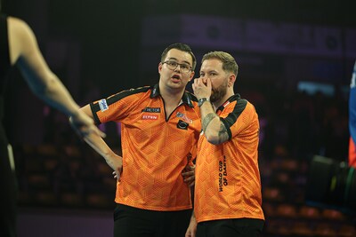 Co Stompé won met Barney in 2010 de eerste, pakken Gian van Veen en Danny Noppert vanavond de vijfde