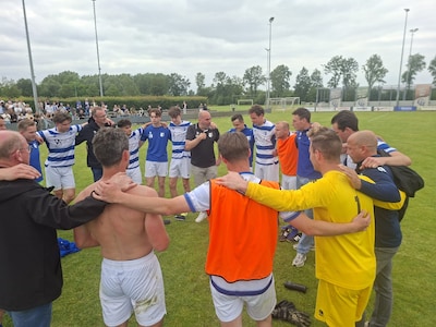 Tranen bij Essche Boys, veldbestorming bij Maaskantse Boys e