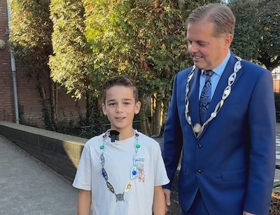 Lucas Kurvers wordt eerste kinderburgemeester van Maasdriel