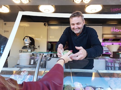 Augurk, zure matten of ham-kaas: welke bijzondere smaken oliebol heb jij gespot in Breda?