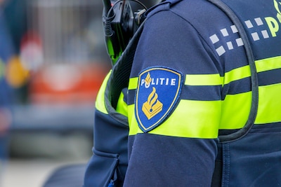 Politie waarschuwt voor juwelenwisseltrucs in Helmond en Deurne: meerdere slachtoffers zijn sieraden