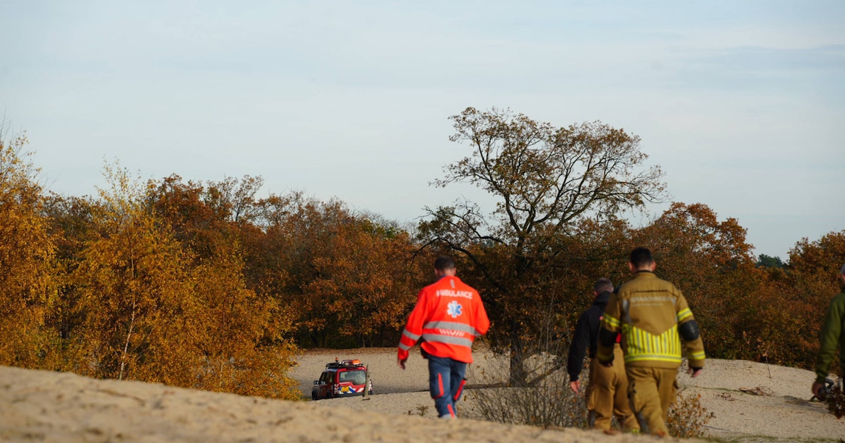 Vrouw gewond door val tijdens wandelen in bosgebied bij Kaatsheuvel