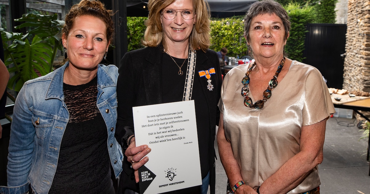 Persoonlijke versjes op de deur typeren winkels in Gemert: ‘Een ...
