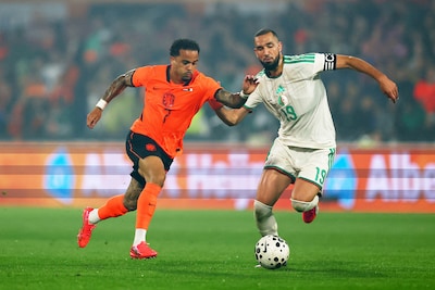 LIVE Oranje | Hadj Moussa laat Algerijnse fans juichen in de Kuip, Oranje op achterstand