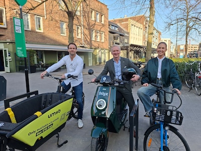 Eindhoven start met één app voor alle deelfietsen en -scooters: prijzen fors omlaag
