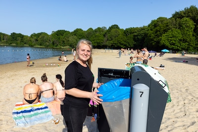 Een dagje zomers weer en het stikt weer van het zwerfafval: ‘Irritant, loop gewoon even naar die prullenbak’