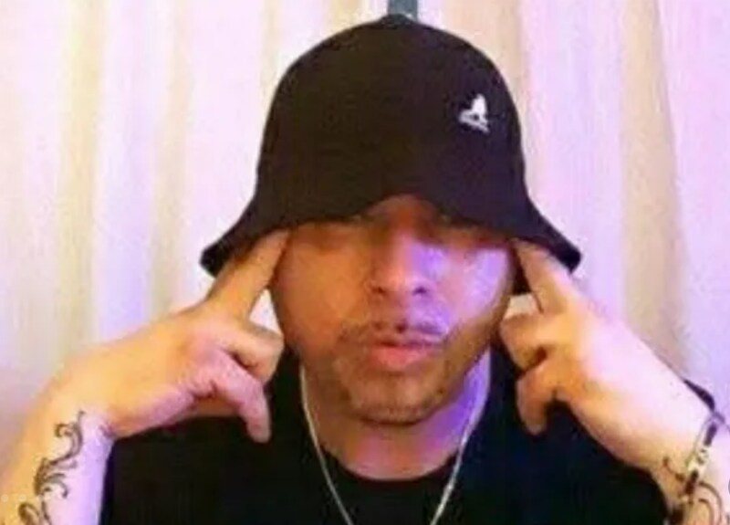 Rapper Yukkie B, bekend van het lied Wat Nou!, op 56-jarige leeftijd ...