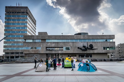 Heeft Eindhoven nog wel plek voor de gastarbeider of de student?