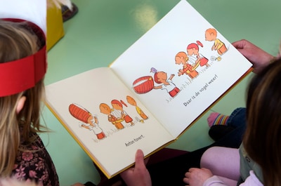 Leescoach Anke houdt woensdag voorleesochtend in Ammerzoden