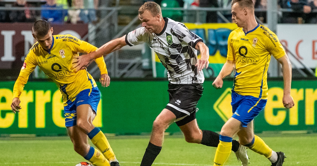 TOP Oss verlengt contract trio en neemt afscheid van assistent-trainer ...