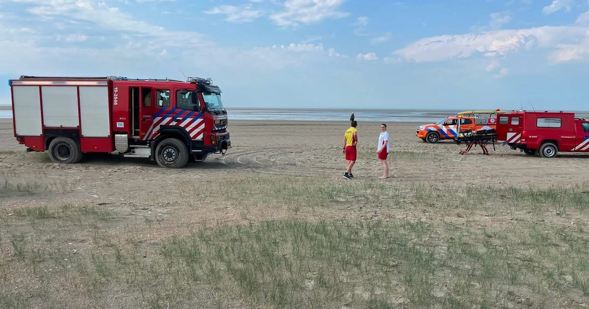 Blikseminslag op strand bij Renesse eist leven van Duitse toerist