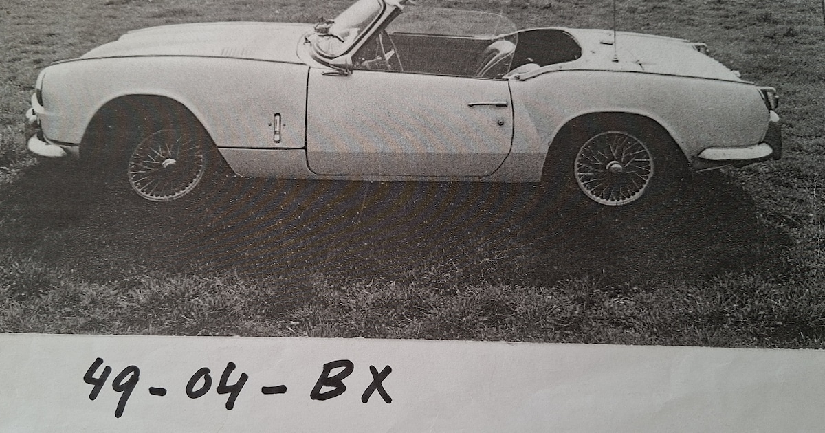 Wie bezorgt Henk zijn Triump terug?