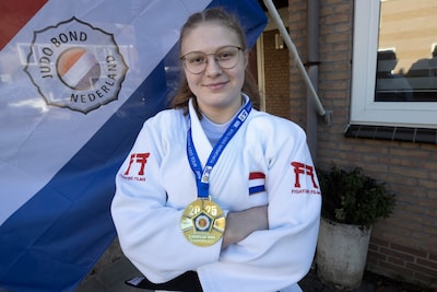 Europees judogoud voor zwaargewicht Paulien Sweers uit Nuenen: ‘Ik heb drie baantjes en twee dromen’