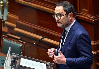 België wil drie Nederlanders vervolgen voor gijzelingspoging oud-minister Van Quickenborne