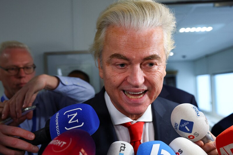 LIVE verkiezingen | Gemeente vol ongeloof na verdachtmaking Wilders:  'Totaal uit de lucht gegrepen, dit verhaal' | Politiek | BD.nl