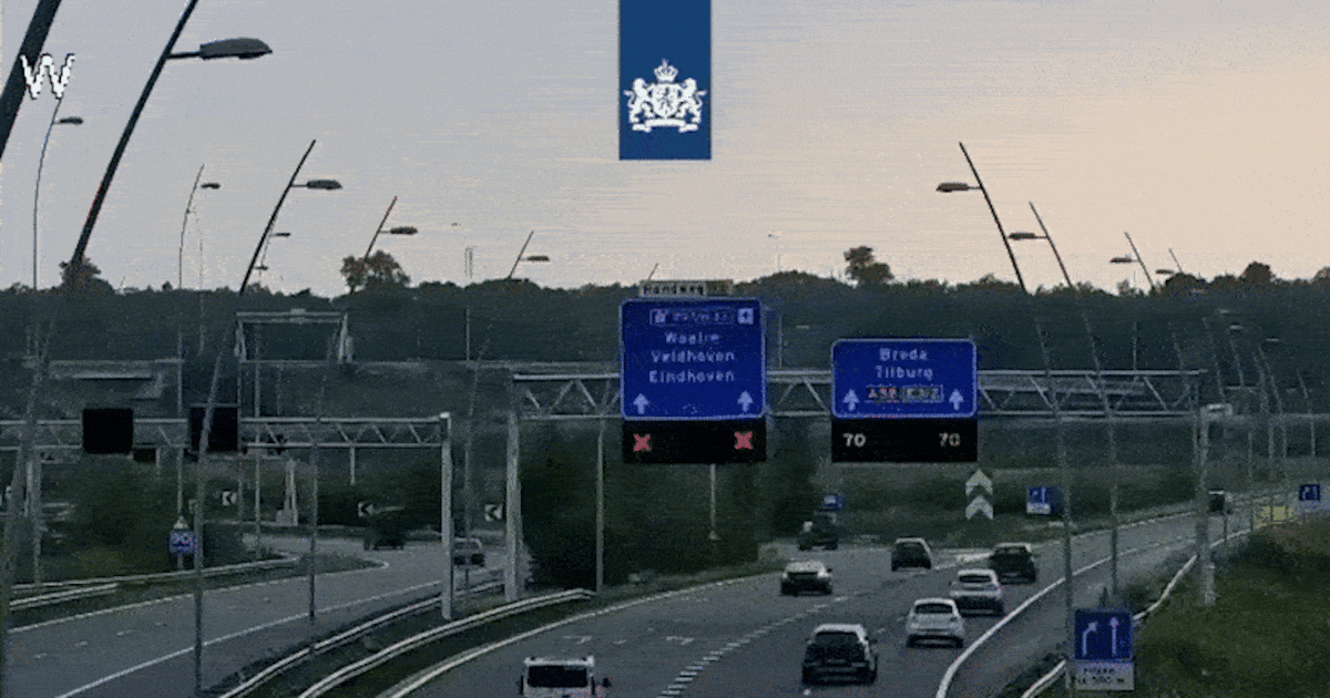 Tientallen bestuurders negeren rood kruis boven de A2 na ongeval bij Eindhoven.