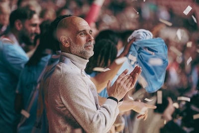 Wie Pep Guardiola niet volgde, kreeg snel de rekening: ‘Je staat achter me of je bent tegen me’
