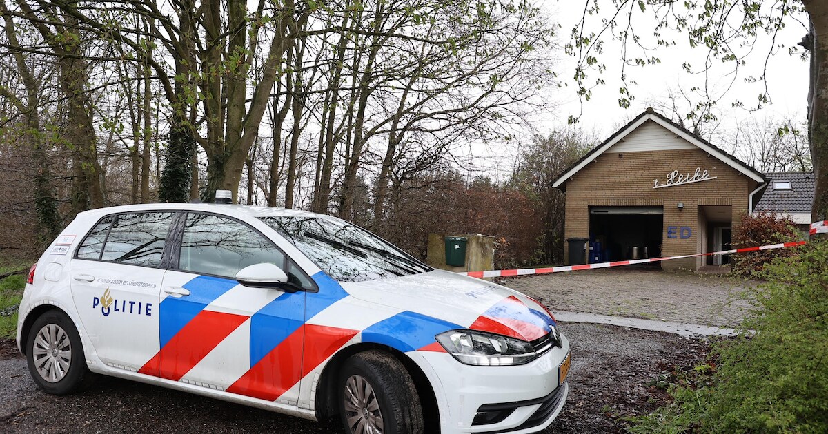 OM vervolgt aangehouden persfotografen bij drugslab in Vinkel niet