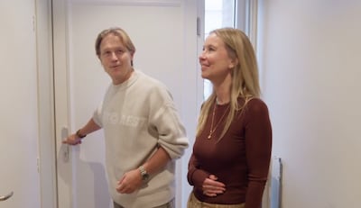 Eindelijk kan gezin weg uit mi­ni-apparte­ment in Den Bosch, toch slaat in ‘Kopen zonder kijken’ de 