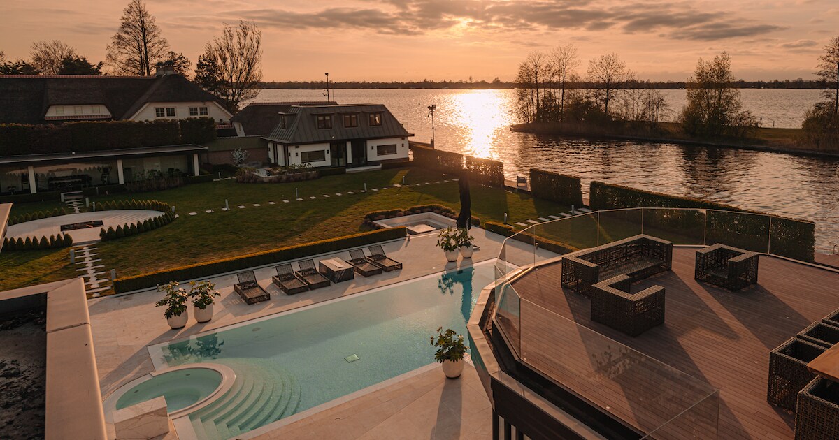 Exclusieve villa’s in Vinkeveen verliezen miljoenen aan waarde, ook 'Action-villa' in de uitverkoop