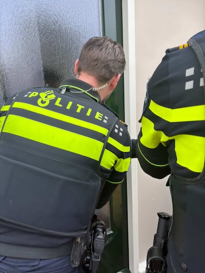 Politie rukt uit voor inbraak in Heeze, maar treft kennis met tak bij brievenbus