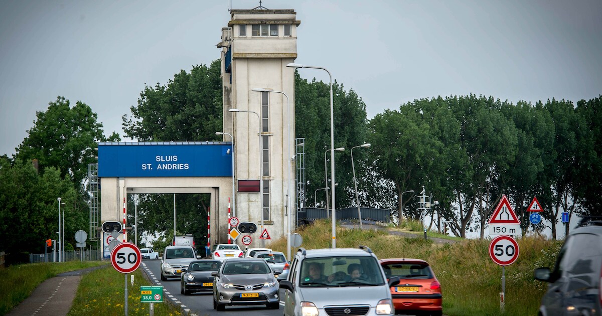 Bediening sluis St. Andries Heerewaarden weer als voorheen