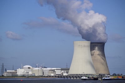 Probleem met drones in België breidt uit: drie gespot boven kerncentrale vlakbij Nederlandse grens