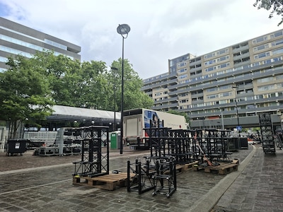 Droog uw tranen: Levenslied slokt stuk Stadsforum op, maar voor de markt valt de schade mee