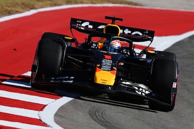 Red Bull onthult begin 2026 kleurstelling auto Max Verstappen op speciale locatie als eerbetoon