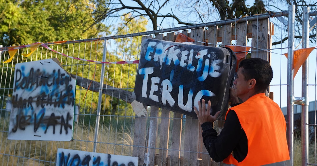 Den Bosch laat protestborden tegen azc in Engelen verwijderen na maanden van onrust, intimidatie en 