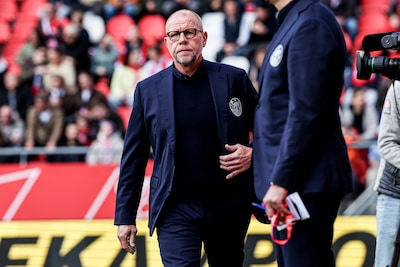 Wie zit na de interlandbreak op de bank bij Ajax? ‘Doe maar een goede trainer’