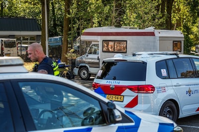Gewapende overval op inzittenden van camper in Eindhoven, politie zoekt verdachte